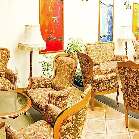 Nabucco Hotel 4*